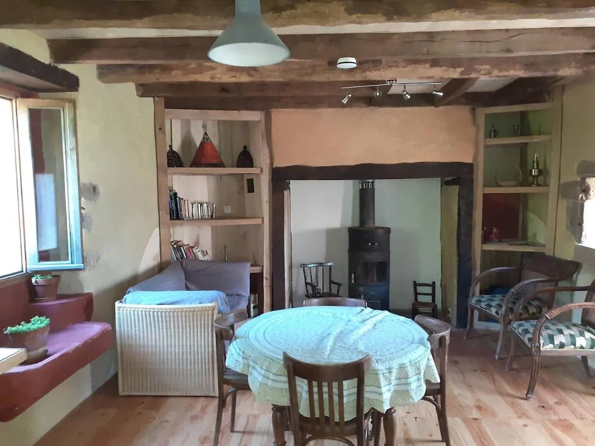 La Maison Parfumee La Valade  France